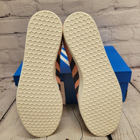 Adidas Gazelle Shoes- Glow Pink - Picture 7 of 8